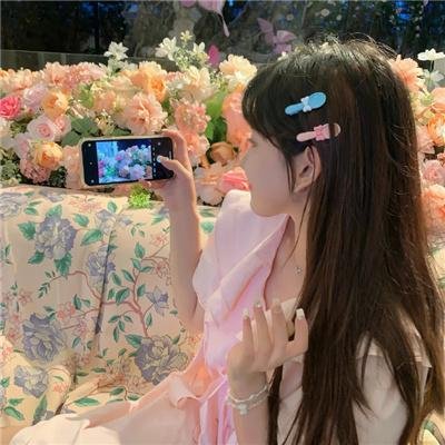 一个悲伤而美丽的世界